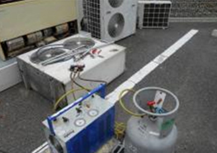 第一種フロン類回収作業・漏えい点検